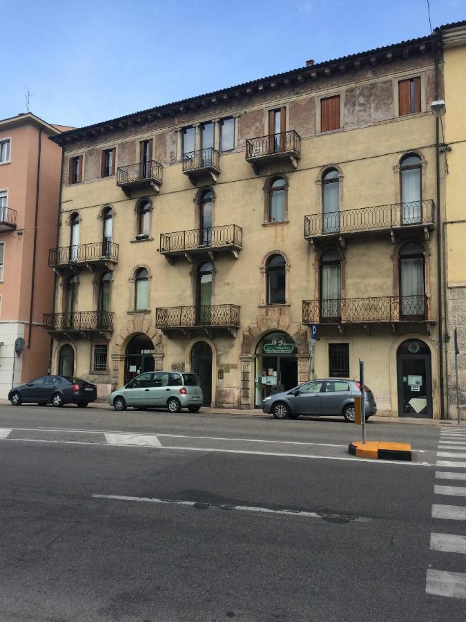 Arena Suite Verona Bagian luar foto